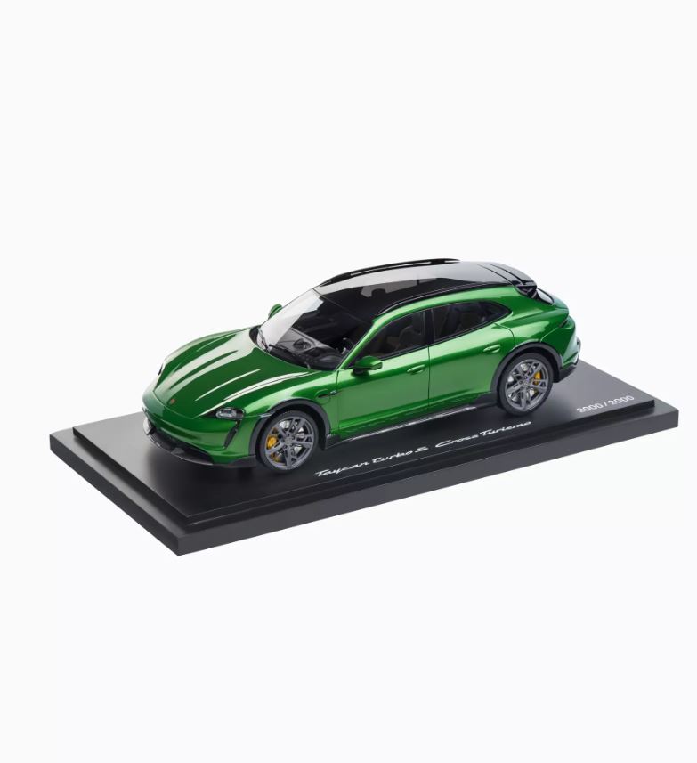 Porsche Taycan Turbo S Cross Turismo - 1:18 Scale Model Car