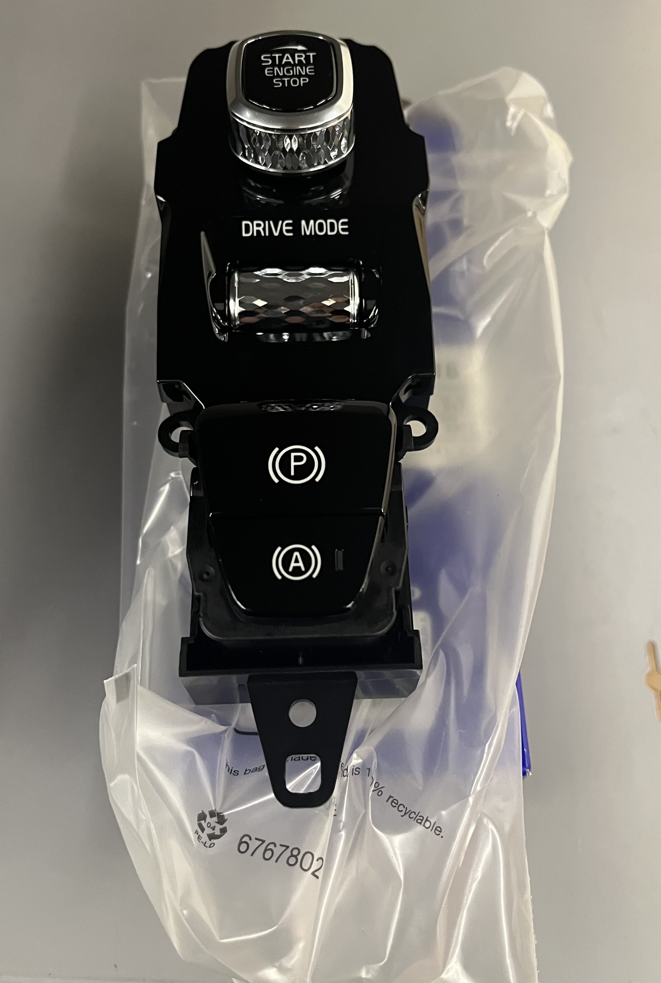 Volvo Genuine Start/Stop & Park Brake Switch - 31443818: RACCAR Automotive